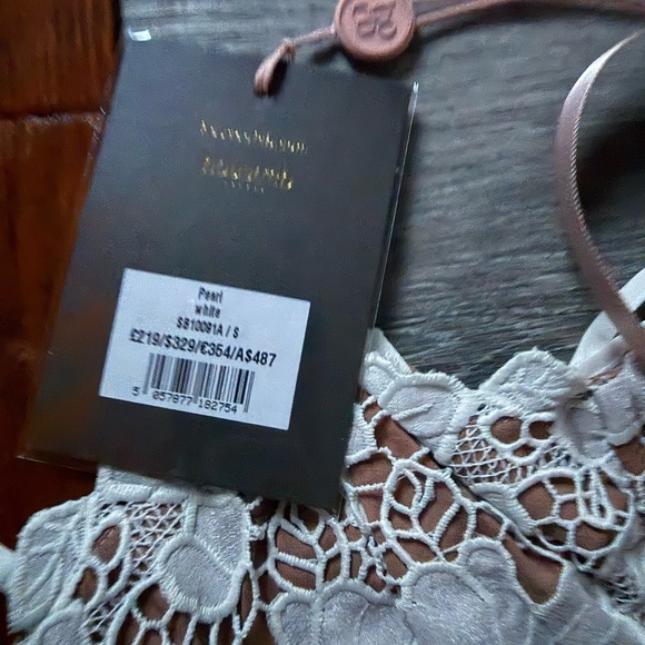 House of cb pearl ivory lace dress nwt s